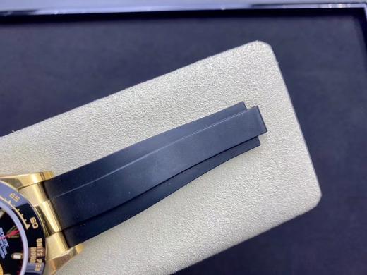 N厂 小怪兽2024新品 全新订制版 迪通拿专属Cal.4130自动上链机芯，厚度和正品一致，全部功能100%完全实现，史无前例的使用了订制版KIF避震器，整机根据真正的Cal.4130机芯设计 商品图9