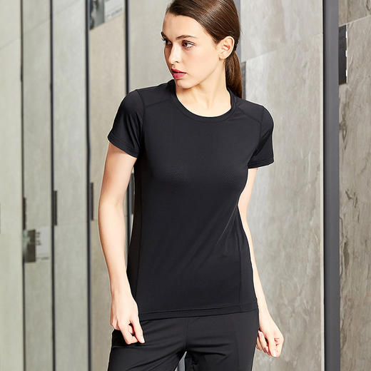 【69元2件，下单拍2！】女士蝴蝶网眼拼接冰氧衣（可配情侣款）去汗味宽松速干运动短袖T恤SZ2603 商品图1