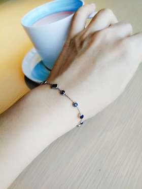 蓝宝石配蓝色月光石轻奢款手链