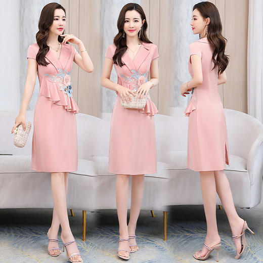 WZNH-OKYZ1835夏季中长款休闲优雅时尚潮流舒适短袖连衣裙 商品图1