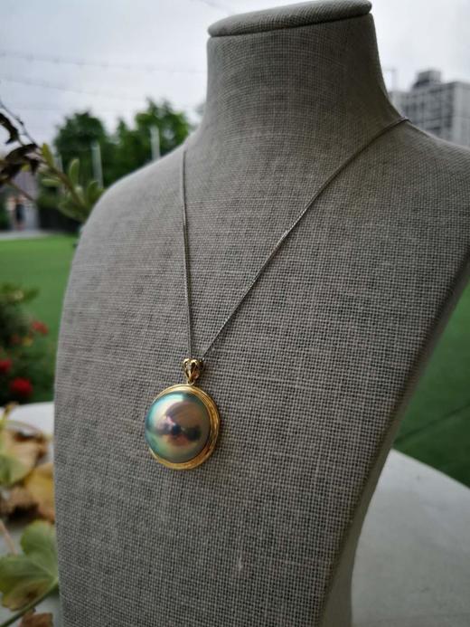 18K金镶钻石 巨珍惜的蓝灰色马贝珍珠项链吊坠（已售，同款可定制） 商品图3