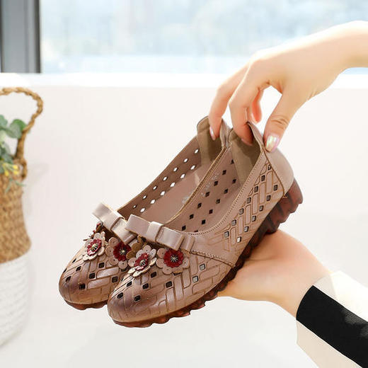 JFN-A886新款民族风真皮镂空花朵休闲牛筋底单鞋 商品图2