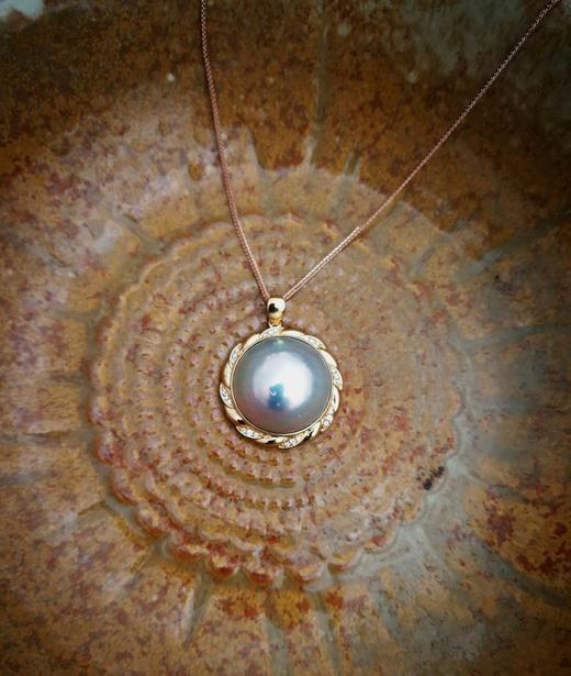 18K金镶钻石 巨美蓝灰色马贝珍珠项链吊坠 商品图1