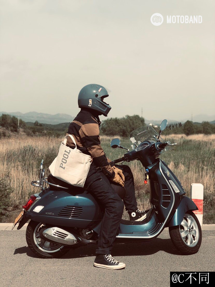 样品特价simpson辛普森bandit复古机车骑行头盔水泥灰