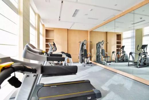 ★新春团圆宴★￥2499起/套，【杭州钱江新城君亭酒店】2晚住2间四季家庭房+自助早餐+6人团圆宴套餐~另有10人套餐可选！周边商圈林立，交通便捷地铁可达~有效期2026年2月16日-2月18日 商品图2