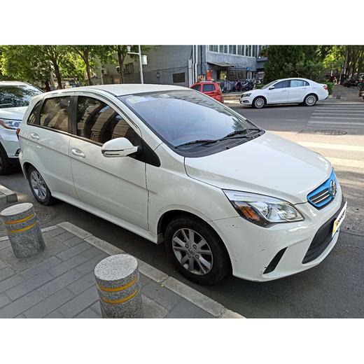 【特价月租-北京】北京汽车 EV200 轻秀版 商品图2