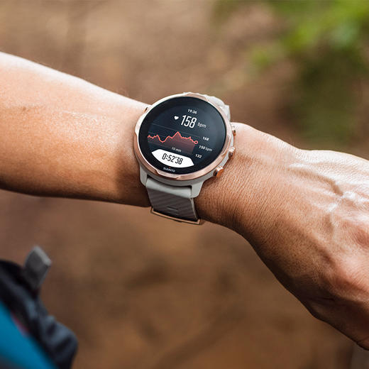 suunto 颂拓7智能运动手表北斗松拓导航户外马拉松旗舰续航心率