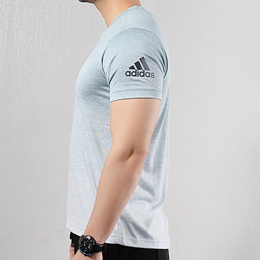 Adidas 阿迪达斯FreeLift gradi 男款休闲运动短袖T恤 商品图2