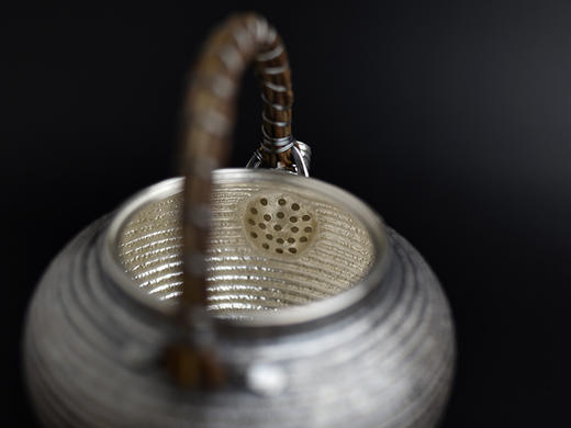 大理鹤庆芋头藤把煮水银壶 商品图7