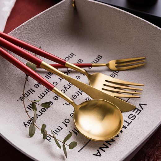 摩登主妇金色哑光304餐具不锈钢牛排刀叉西餐套装勺筷欧式家用 商品图1