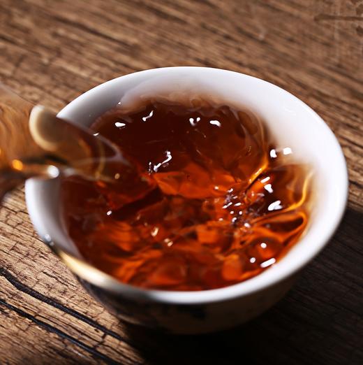 193     铜箐河熟茶●2020年压制●2019年原料●虽然是新料，因其独特的地理位置，口感丝毫不逊于老茶，收藏品鉴上上之选 商品图3