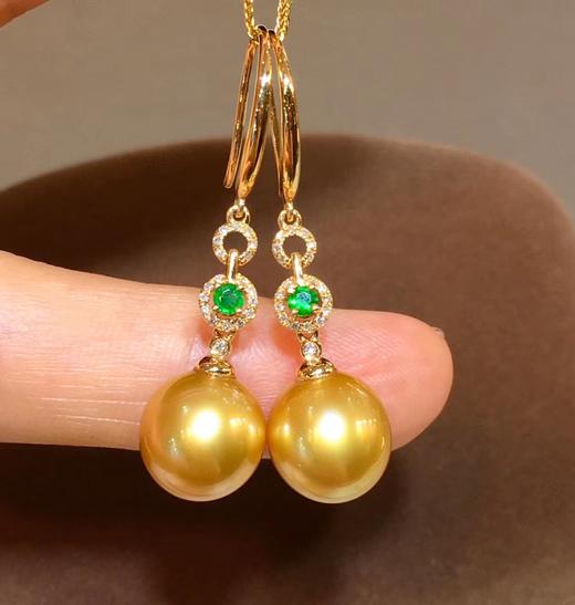 天然南洋珍珠耳环18k金钻石祖母绿镶嵌珠子近圆浓金基本无暇小精品