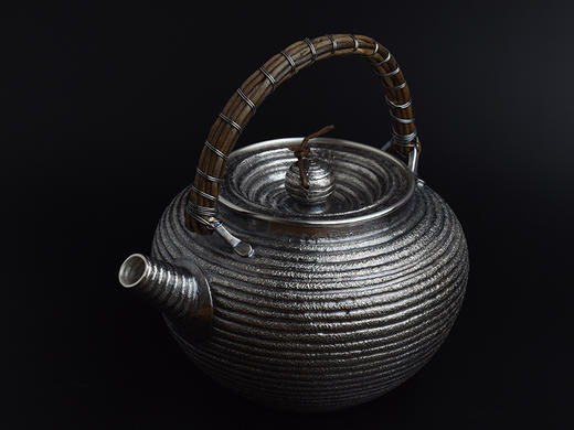 大理鹤庆芋头藤把煮水银壶 商品图3