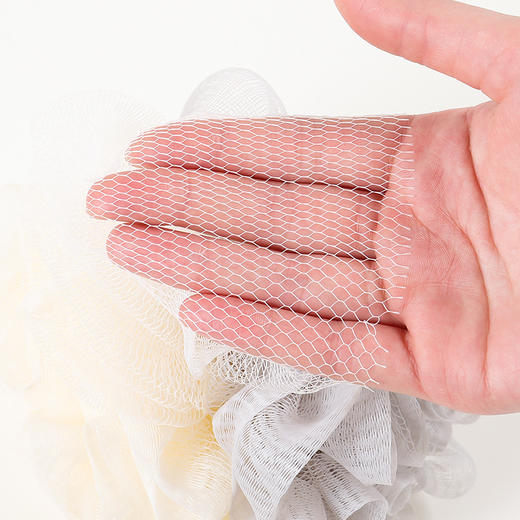 熊诺 简约大号双色沐浴球 通用起泡搓澡(颜色随机) ZMXNMYQ 商品图3