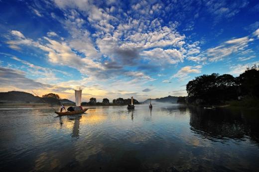 FM1045花样旅行团 ——莲都六一魔幻之旅 商品图0