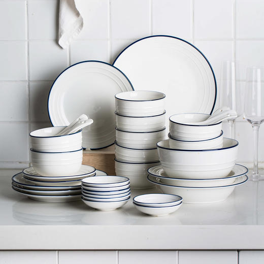 摩登主妇餐具北欧简约网红ins碗碟套装日式家用饭碗盘子陶瓷碗 商品图0