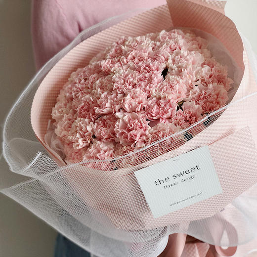   花艺 简爱康乃馨花束 商品图1