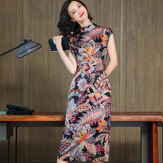 MZC-19305高端修身印花收腰复古重磅真丝连衣裙 商品图2