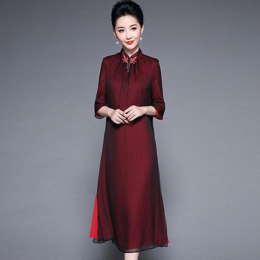 YZL-691中国风妈妈装宽松简约纯色假两件套装 商品图2