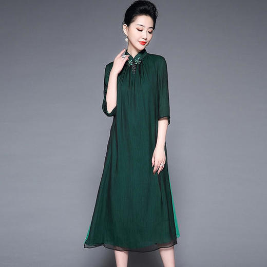 YZL-691中国风妈妈装宽松简约纯色假两件套装 商品图0