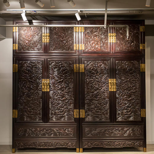 紫檀云龙纹大四件柜 - 明清家具研习社