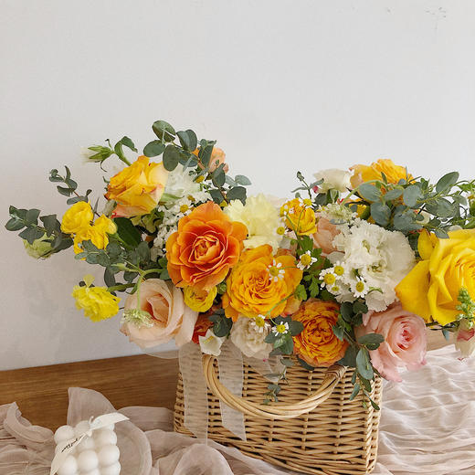 花艺 馨悦暖色系T型手提花篮 商品图1