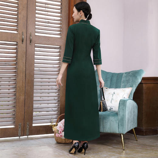 DLQ-A2111法式复古绿色收腰显瘦轻熟风连衣裙 商品图1