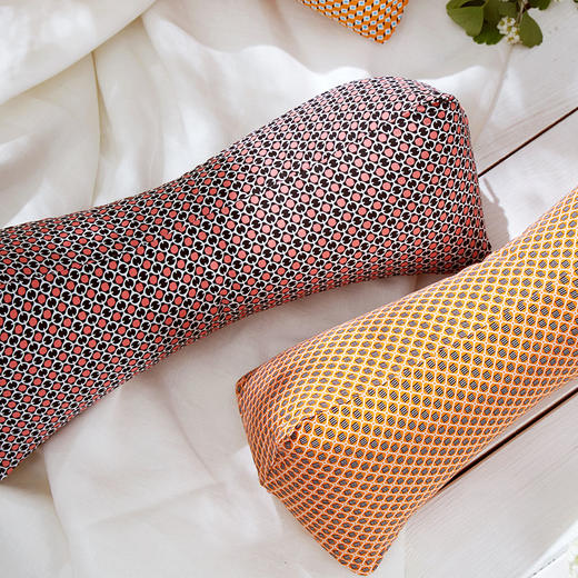 三角颈枕护颈苦荞枕全棉材质颈椎枕 商品图4