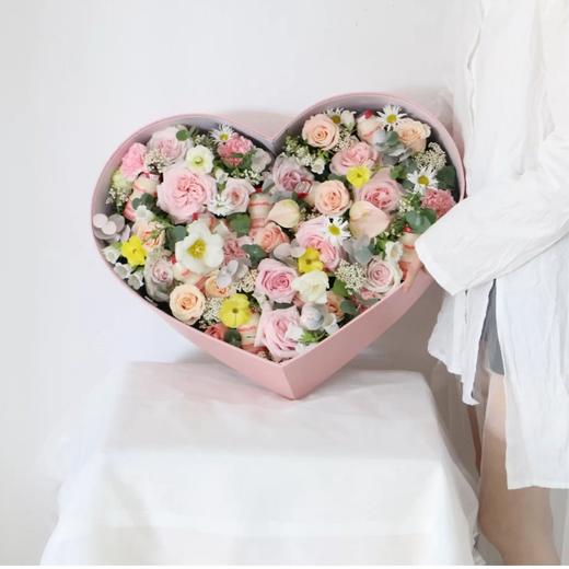 《欢乐多》粉色系鲜花酸奶爱心盒 商品图4