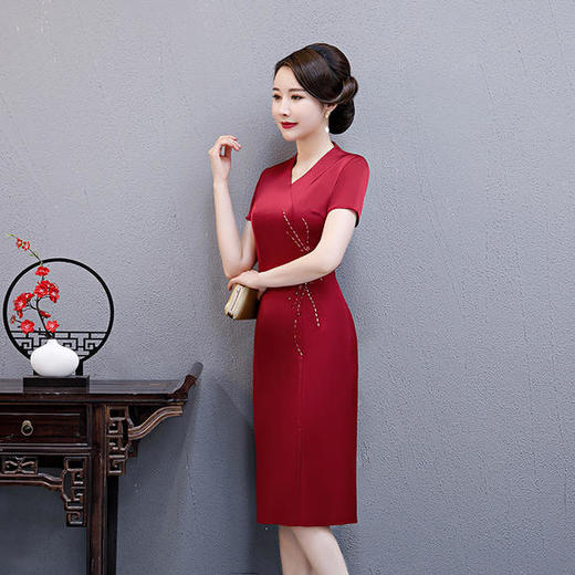 WXG-CS20-1春夏新款中式复古婚宴妈妈装醋酸旗袍裙 商品图1