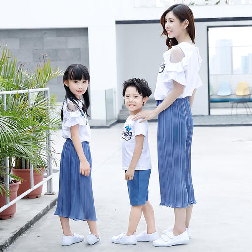 FCNH-8029（新品亲子装）2020新款一家三四口短袖T恤旅游两件套装 商品图2