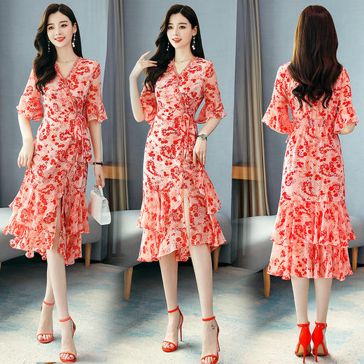 WZNH-9973夏季减龄显瘦收腰潮流韩版短袖连衣裙 商品图1