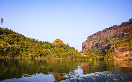 【精品韶关】住五星丽宫温泉酒店+乳源惊天大 峡谷+自然遗产丹霞山纯玩 2 天精致小团 商品图9