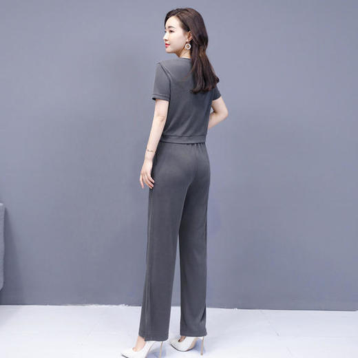 XP-LNSN9329新品时尚圆领垂顺气质两件套 商品图3