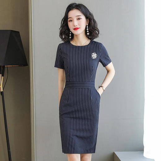 XZ8121时尚韩版修身简约条纹OL职业连衣裙（不带胸针） 商品图0