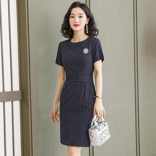 XZ8121时尚韩版修身简约条纹OL职业连衣裙（不带胸针） 商品图2