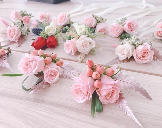 粉色系胸花 商品图0