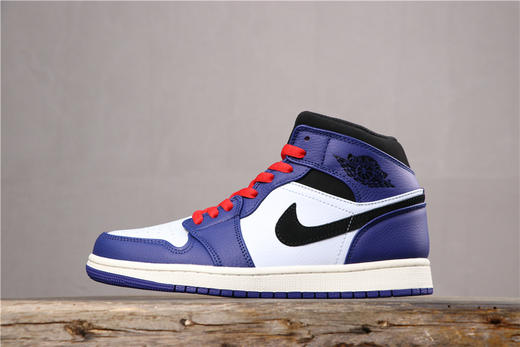 乔丹/Air JoAJ1 aj1 乔丹1代 乔1 乔丹1代中帮系列  乔1中帮扣碎黑勾  白蓝红小闪电 Air Jordan 1 MID 货号：852542-301 乔1中帮白绿凯尔特人 商品图2