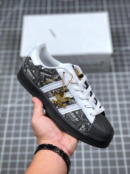 阿迪达斯 三叶草 Adidas Superstar贝壳头“名城限定”贝壳头休闲运动板鞋 商品图6