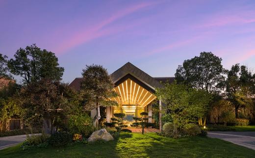 浙江杭州桐庐康莱德酒店山水秘境自带仙气bw