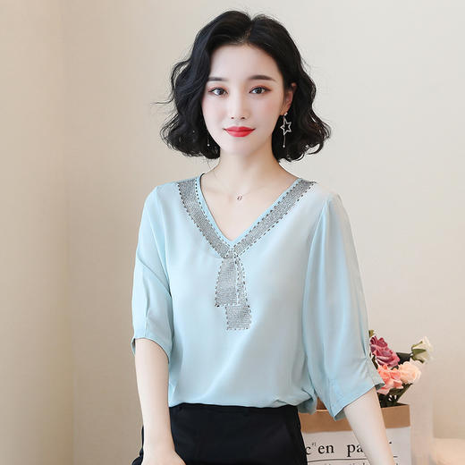 AHM-dydd9538上衣女五分袖时尚欧货钉珠V领宽松t恤潮 商品图4