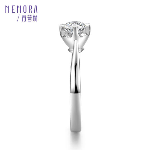 拥爱系列白色18K金钻石单镶钻戒DR0155 商品图3