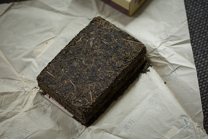 茶香记 2020年湘益一品茯砖 春春姐 黑茶 非遗传承工艺 宜收藏