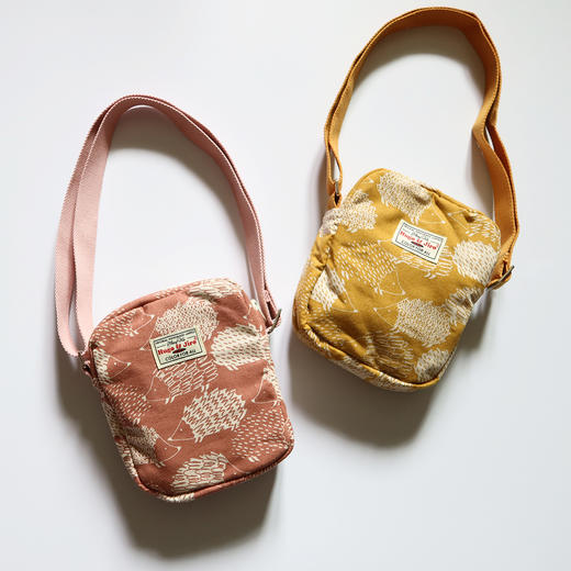 HUJI祤集Toast斜挎包插画刺猬 商品图0