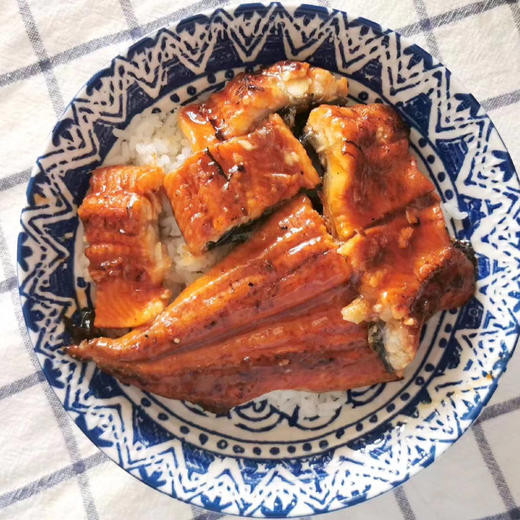 YUO生鲜高端蒲烧鳗鱼冷冻熟食品！传统木炭烤制的品质鳗鱼，零差评，一条一斤。 商品图3