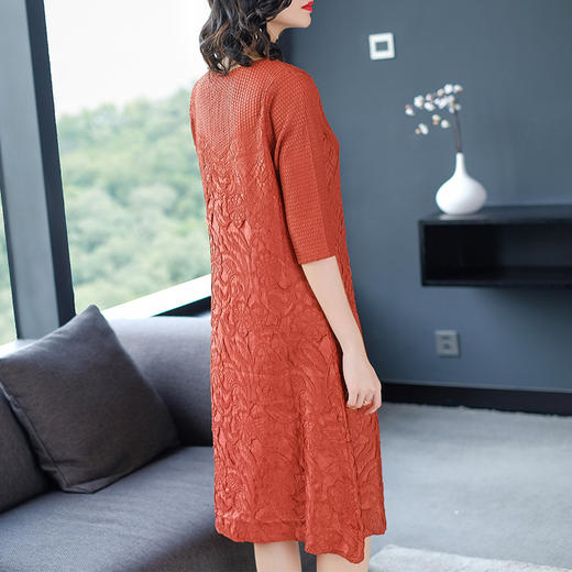 XM-JJ18092欧美时尚重工绣花七分袖宽松大码A字连衣裙 商品图4
