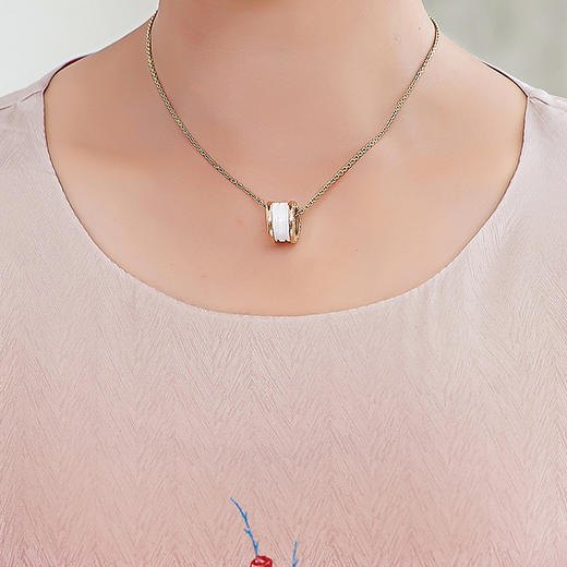 MQ-WX9903夏装新款圆领仿真丝印花短袖T恤小衫YY 商品图4