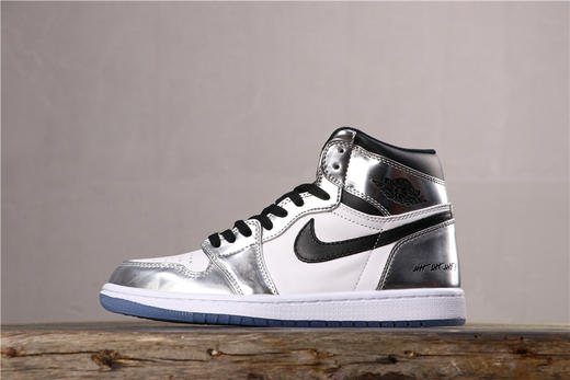 乔丹/Air Jordan AJ1 aj1 乔丹1代 乔1 乔丹1代高帮系列Air Jordan 1 “Pass The Torch”货号：AQ7476-016 乔1伦纳德 商品图4