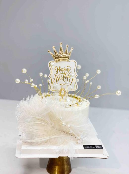 别低头，皇冠👑会掉。小珍珠皇冠女王蛋糕 商品图1