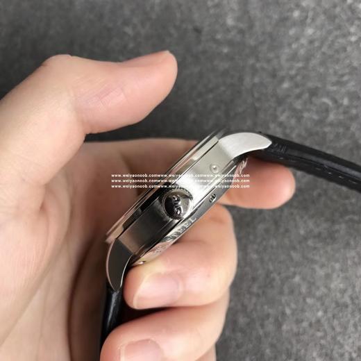 V9格拉苏蒂原创议员1-36-04款，双跳大日历，同步原装尺寸40mm*12mm，配件均通用原装，男士腕表，皮表带，自动机械机芯，透底。 商品图7